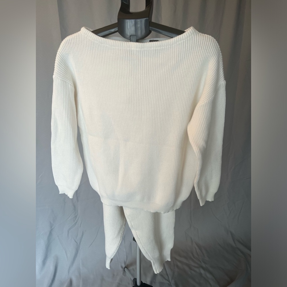 NWOT CREAM COLORED KNIT SWEATER LOUNGE SET-free people copycat